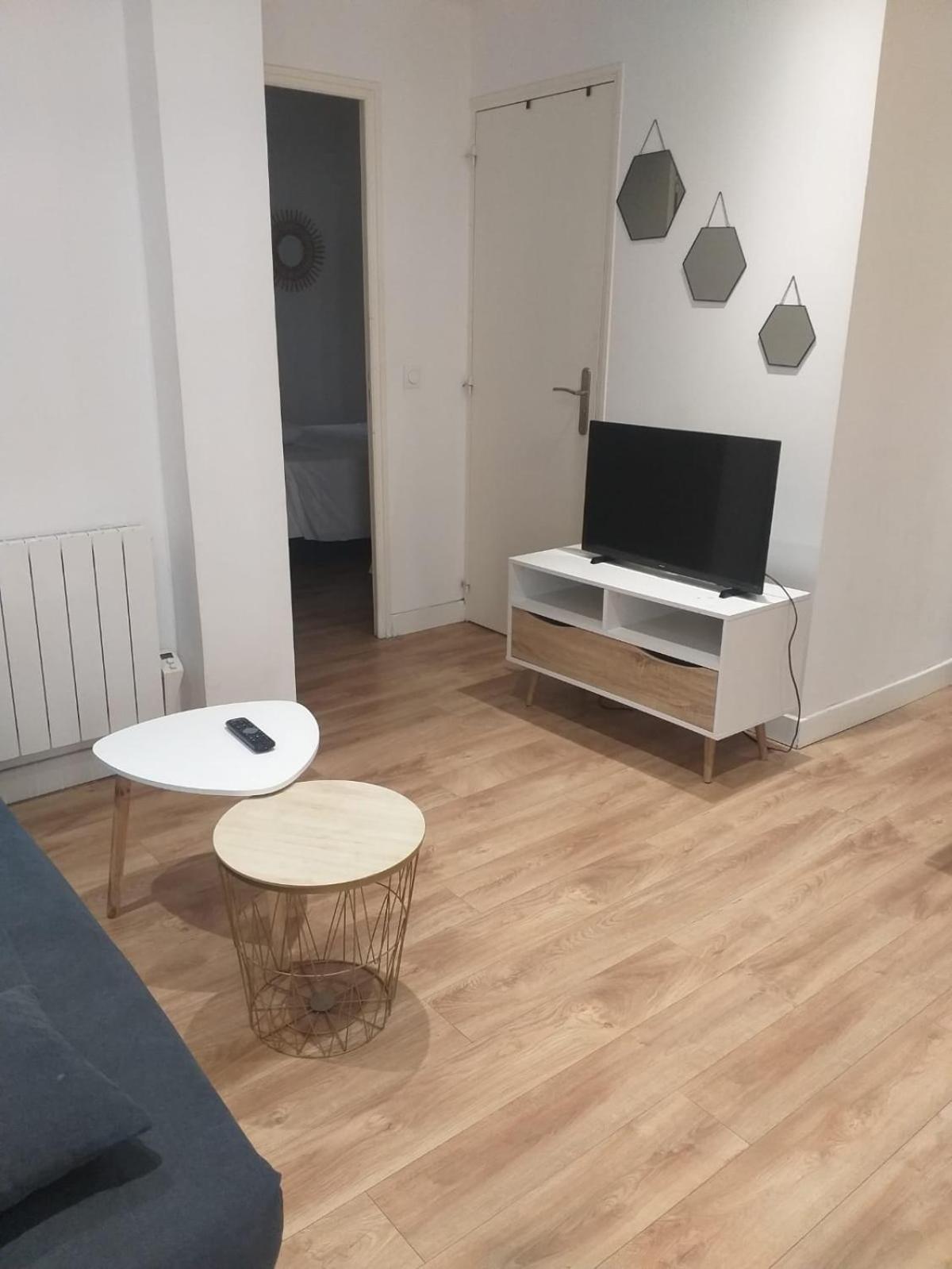 Le Refuge Urbain - Port A 2 Pas & Animaux Acceptes Apartment Toulon Exterior photo